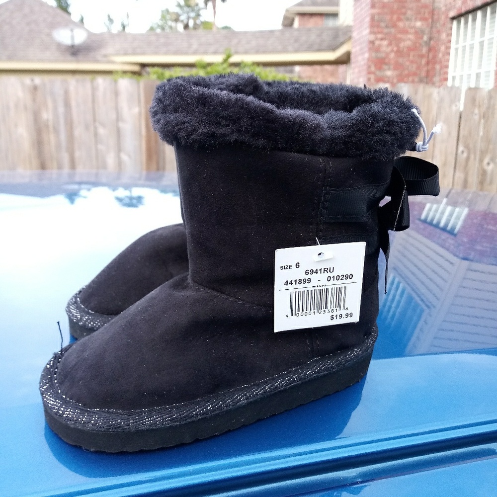 Kids boots
